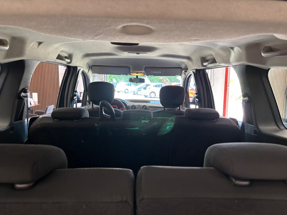 Dacia Lodgy 1,3 TCe 100 Streetway 7prs 5d
