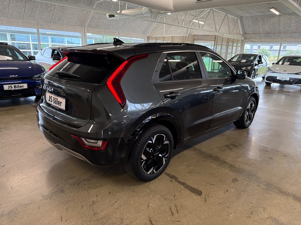 Kia Niro 64 EV Upgrade 5d