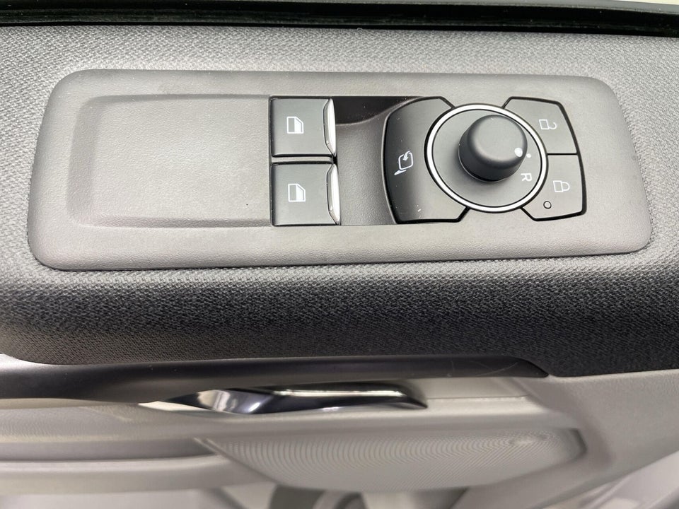 Ford E-Tourneo Custom 340S 64 Titanium X