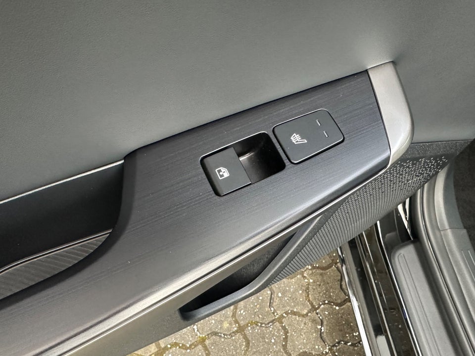 Kia EV6 84 Long Range Upgrade 5d