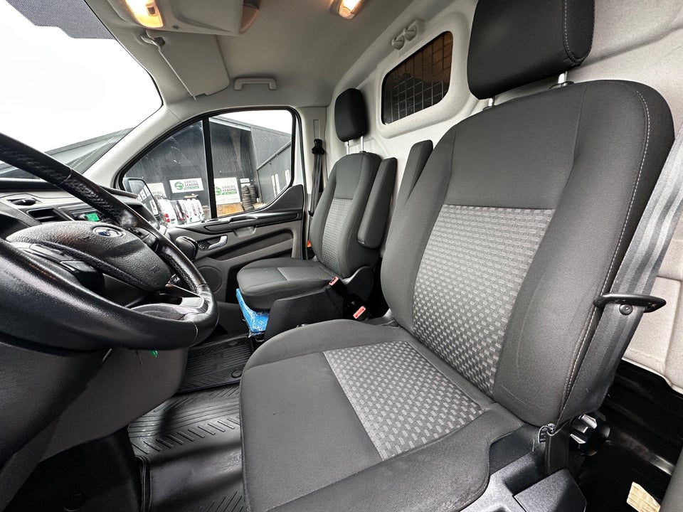 Ford Transit Custom 300L 2,0 TDCi 130 Trend