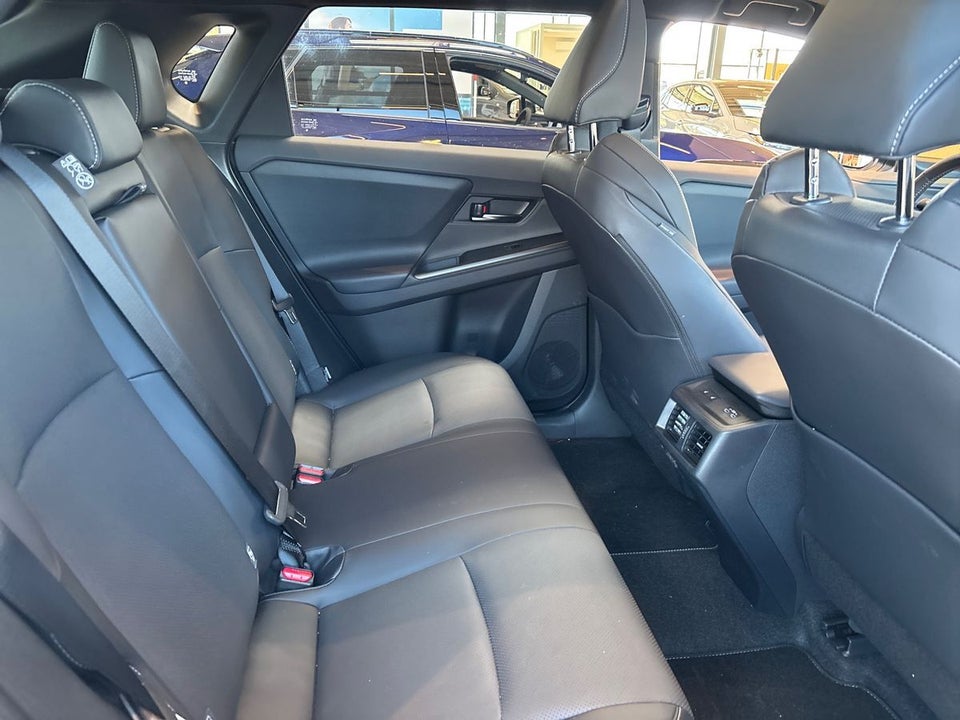 Toyota bZ4X 73 Executive AWD 5d