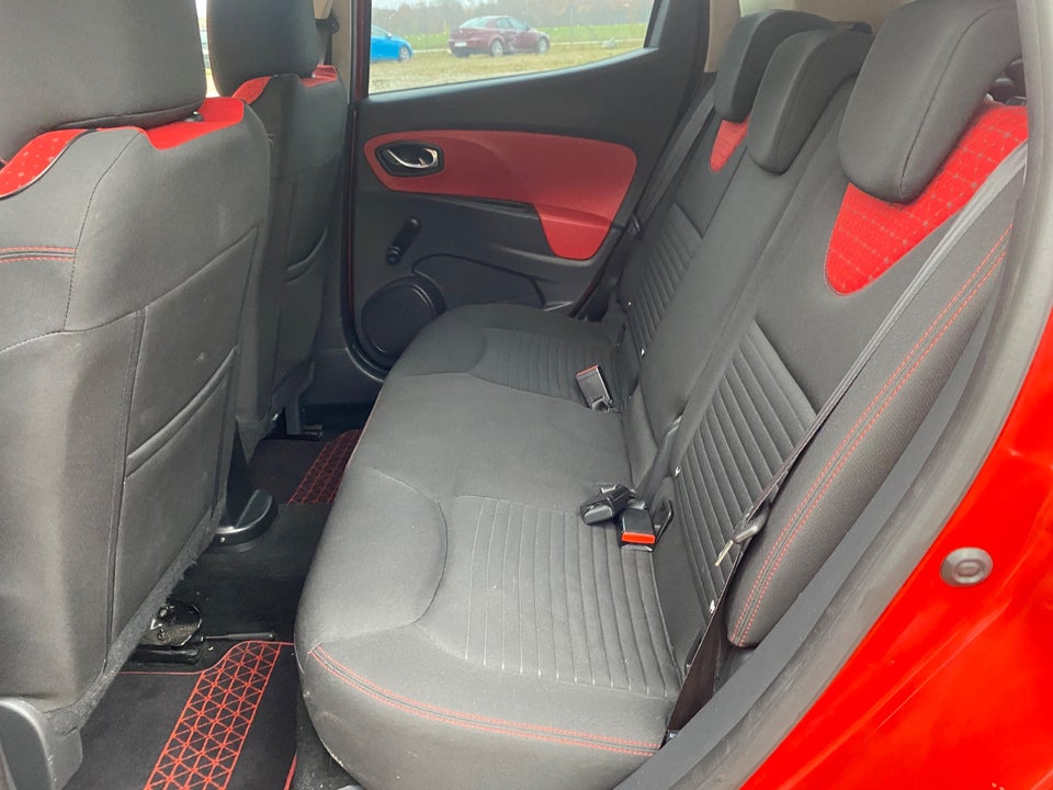 Renault Clio IV 0,9 TCe 90 Expression 5d