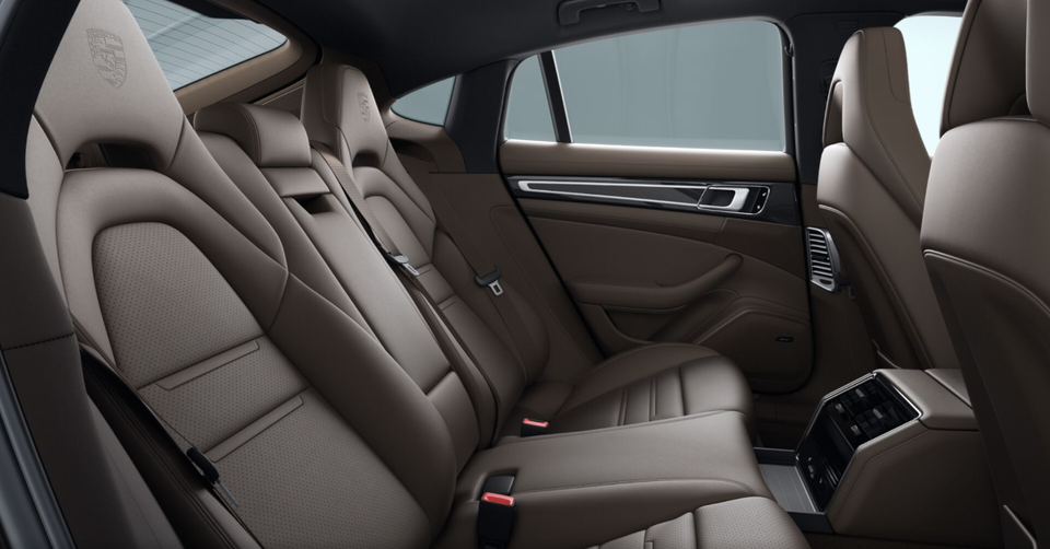 Porsche Panamera 4 2,9 E-Hybrid Platinum Edition PDK 5d