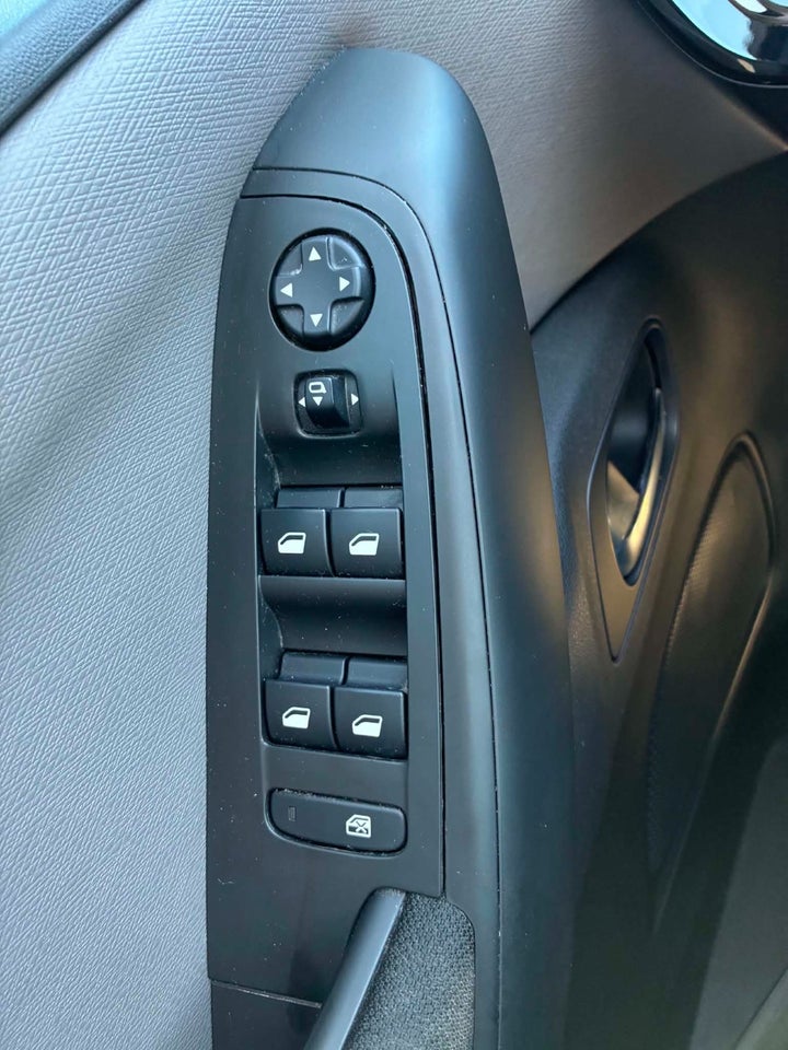 Citroën Grand C4 SpaceTourer 1,2 PureTech 130 Intensive+ 7prs 5d