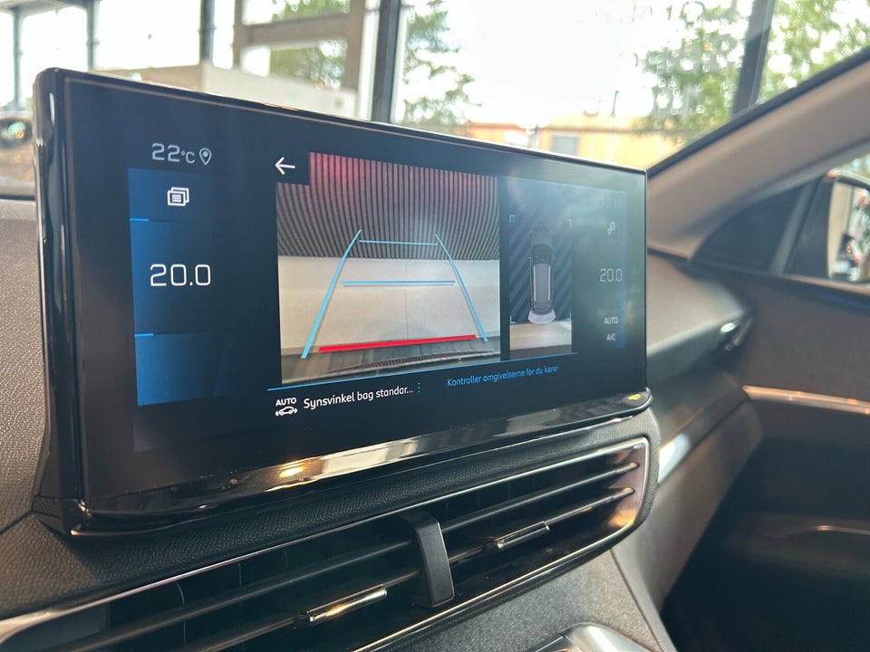 Peugeot 3008 1,5 BlueHDi First Selection EAT8 5d