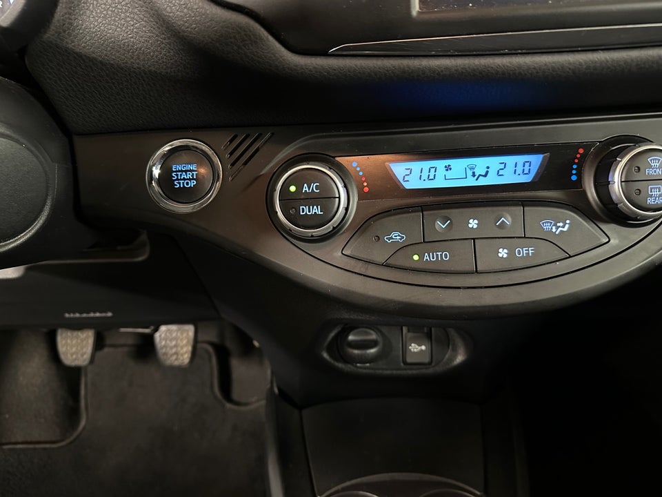 Toyota Yaris 1,5 VVT-iE T3 Smart 5d