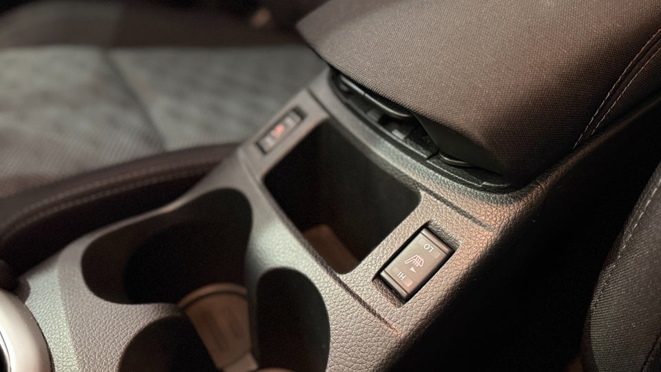 Nissan Qashqai 1,5 dCi 110 N-Connecta 5d