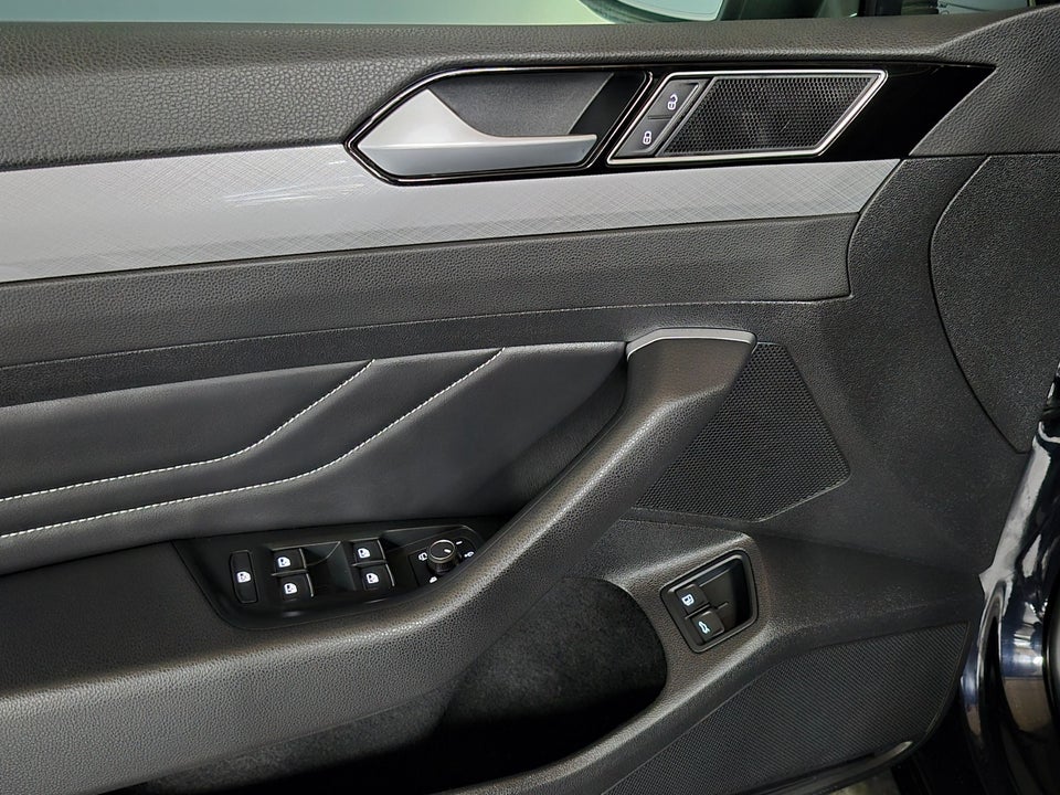 VW Passat 1,4 GTE High Variant DSG 5d