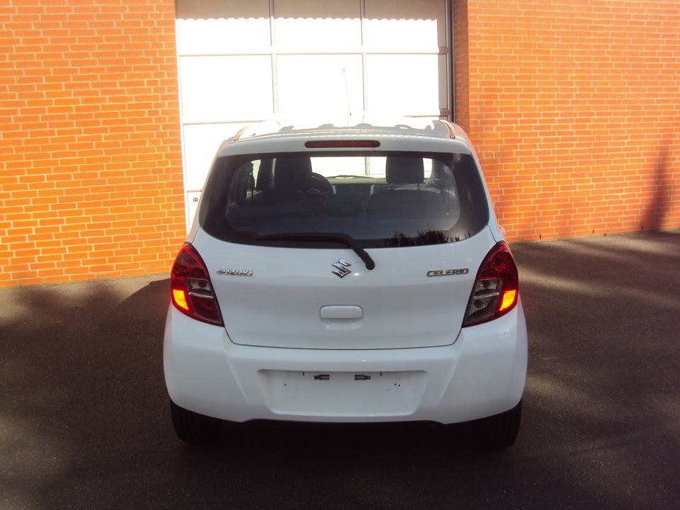 Suzuki Celerio 1,0 Dualjet Club 5d