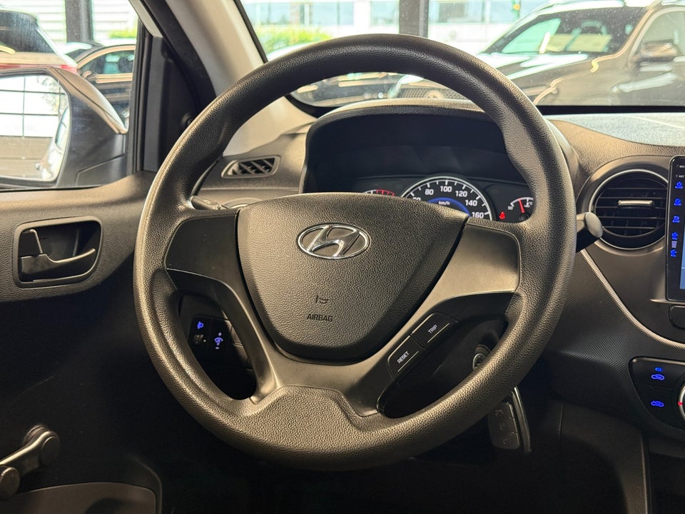 Hyundai i10 1,0 Life 5d