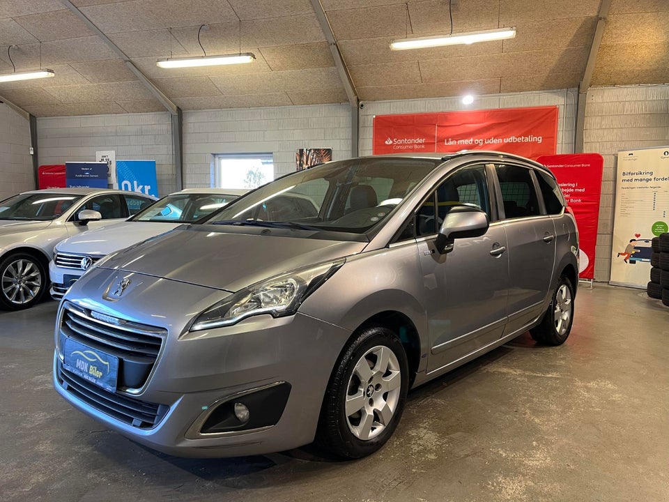 Peugeot 5008 1,6 HDi 114 Style 7prs 5d