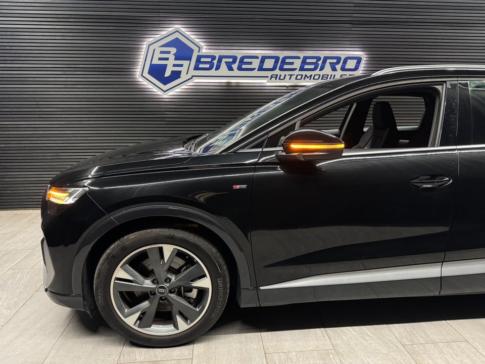 Audi Q4 e-tron 45 S-line 5d