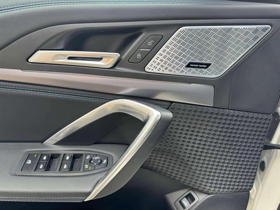 BMW iX1 eDrive20 M-Sport 5d