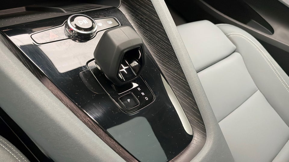 Polestar 2 Long Range AWD 5d