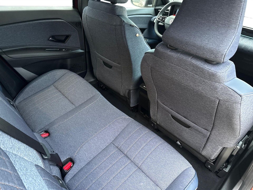 Renault 4 E-Tech 52 Techno 5d