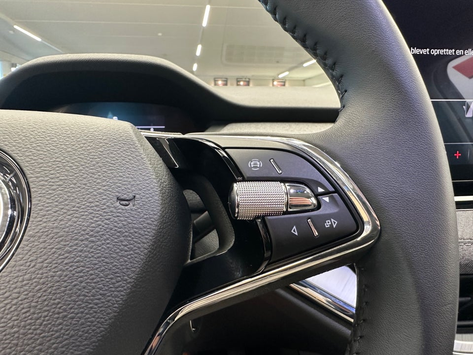 Skoda Enyaq 50 iV 5d