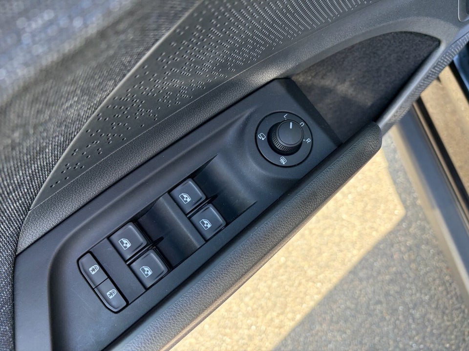 Skoda Elroq 85 iV Loft 5d