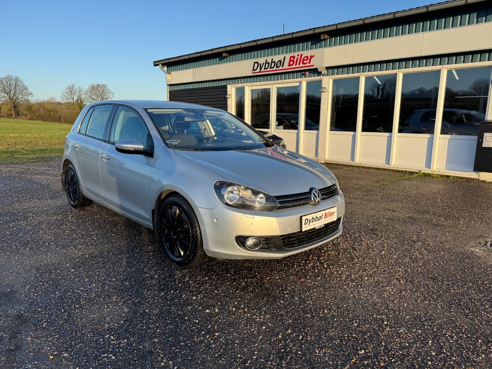 VW Golf VI 1,6 TDi 105 Highline BMT 5d