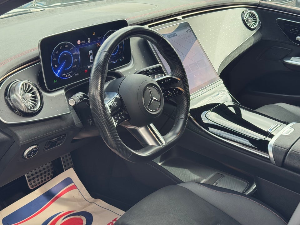 Mercedes EQE300 AMG Line 4d