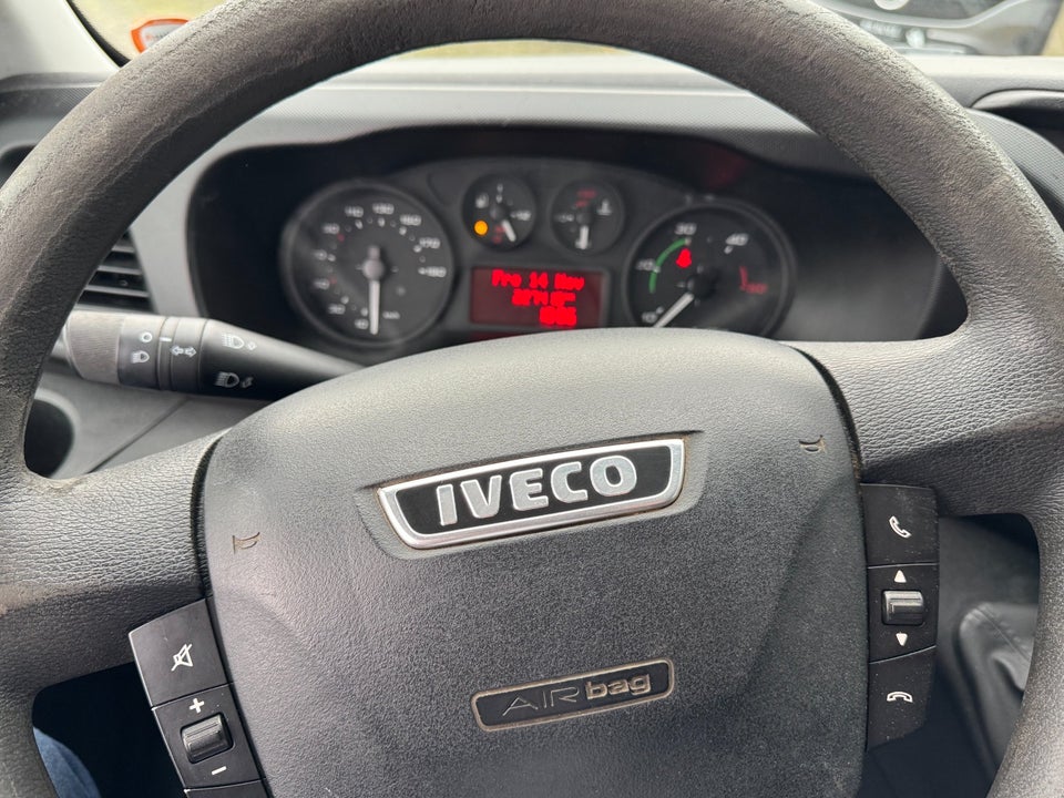 Iveco Daily 3,0 35S17 16m³ Van