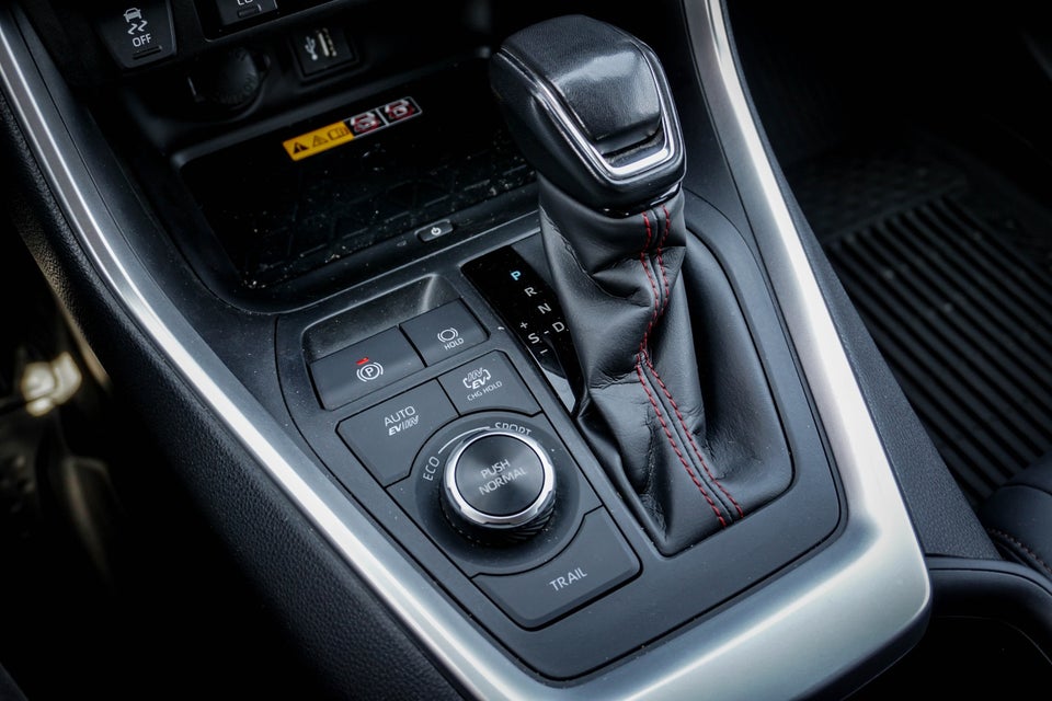 Toyota RAV4 2,5 Plug-in Hybrid H3 Comfort AWD-i Van 5d