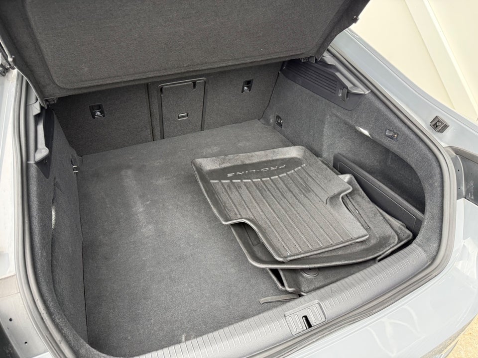 VW Arteon 1,4 eHybrid R-line DSG 4d