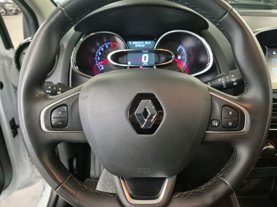 Renault Clio IV 0,9 TCe 90 Zen Sport Tourer 5d