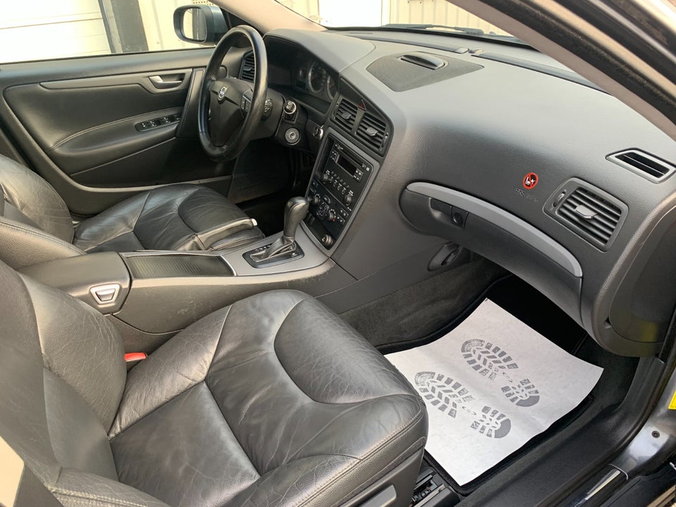 Volvo V70 2,4 170 Kinetic aut. 5d