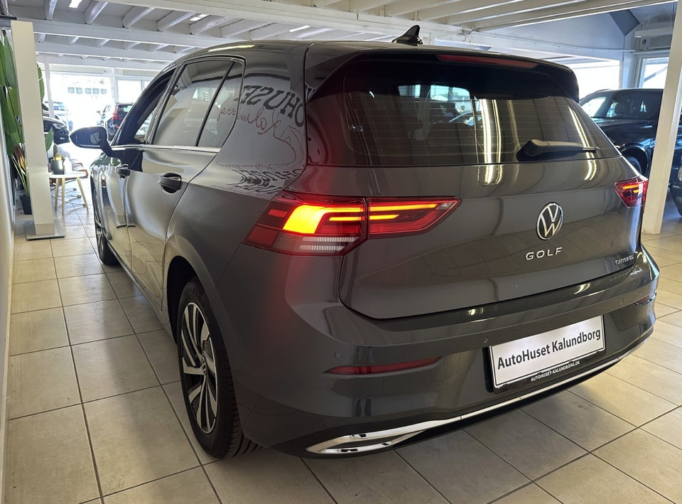 VW Golf VIII 1,4 eHybrid DSG 5d