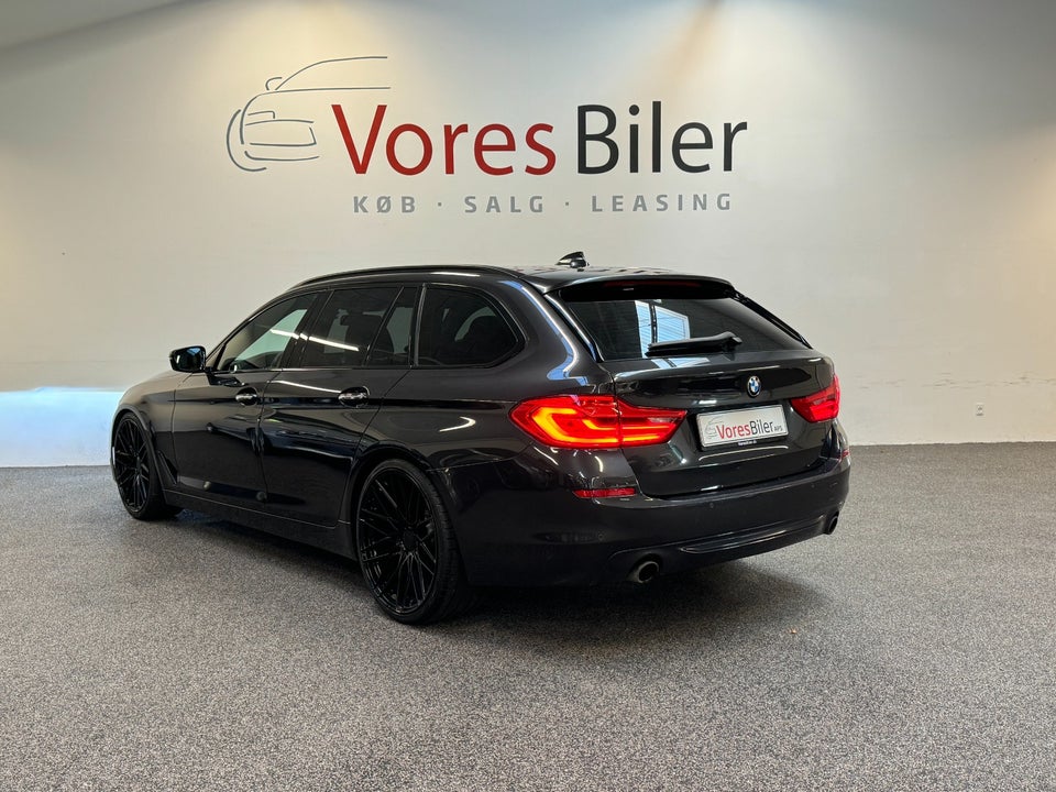 BMW 530d 3,0 Touring Sport Line aut. 5d