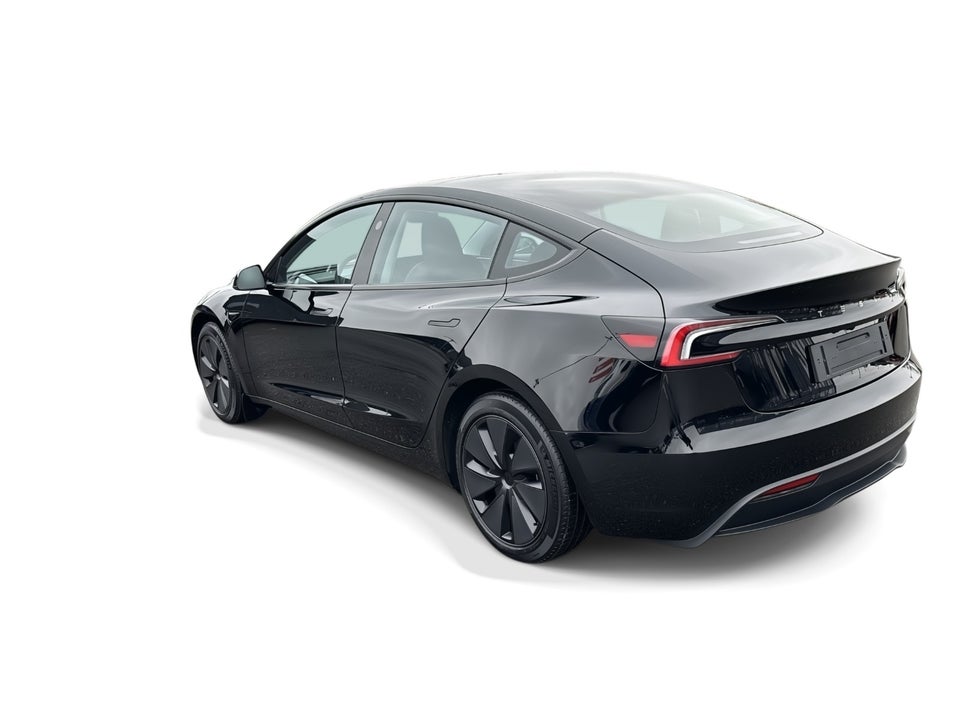 Tesla Model 3 RWD 4d