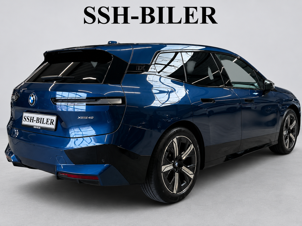 BMW iX xDrive40 Sport 5d