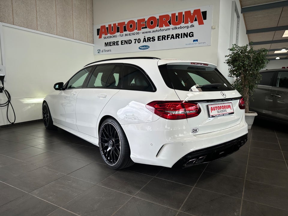 Mercedes C220 d 2,0 AMG Line stc. aut. 5d