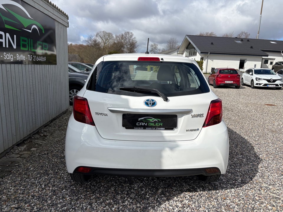 Toyota Yaris 1,5 Hybrid H2 Komfort e-CVT Van 5d