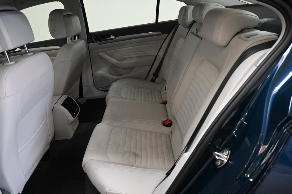 VW Passat 1,4 GTE+ Pro DSG 4d