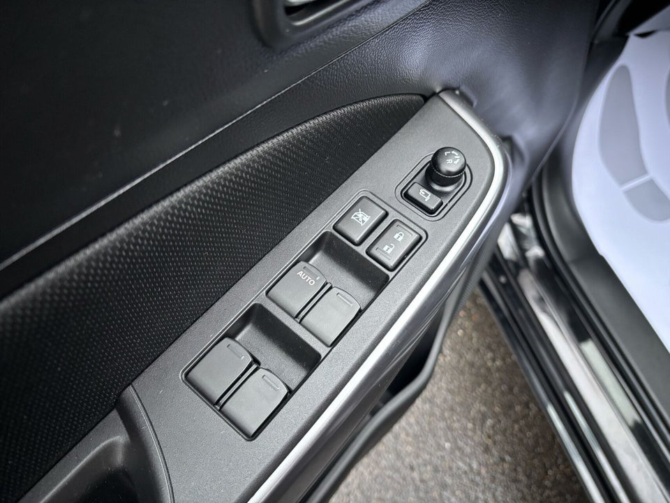 Suzuki Swift 1,2 mHybrid Exclusive CVT 5d