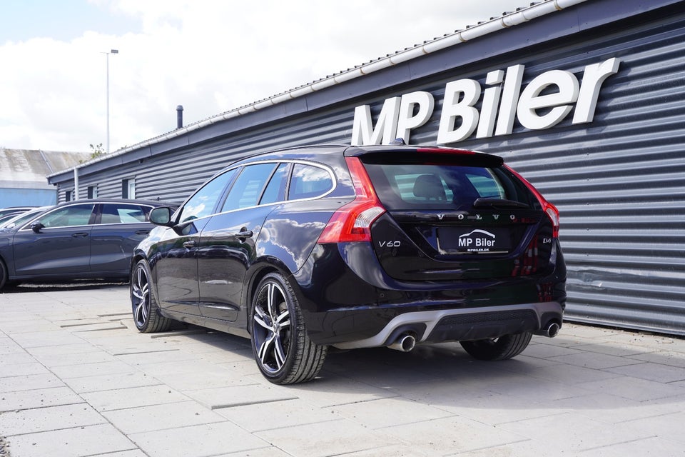 Volvo V60 2,0 D4 190 R-Design aut. 5d