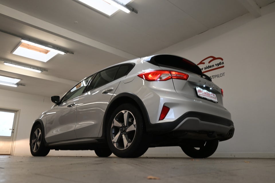 Ford Focus 1,0 EcoBoost Active 5d