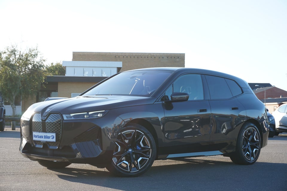 BMW iX xDrive40 Sport 5d