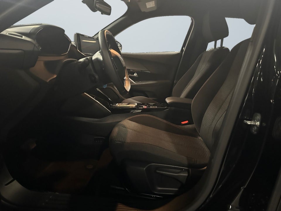 Peugeot e-2008 54 Style 5d
