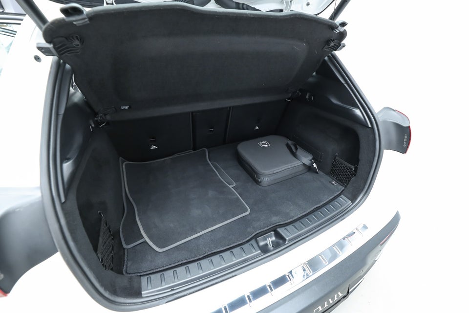 Mercedes EQA350 Progressive 4Matic 5d