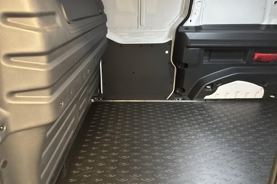 VW ID.Buzz 79 Cargo Comfort+