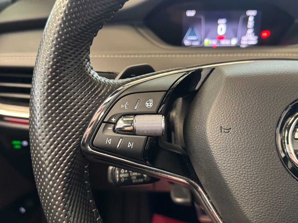 Skoda Enyaq 80x iV Sportline Maxx 5d