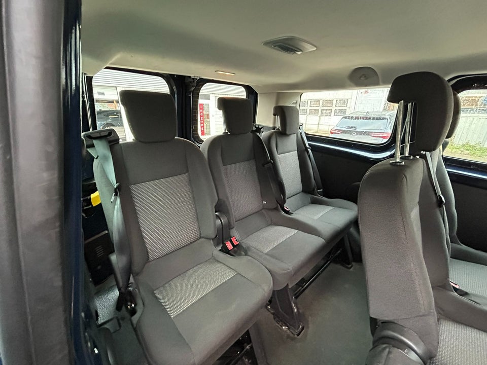 Ford Transit Custom Kombi 310L 2,2 TDCi 100 Ambiente 5d