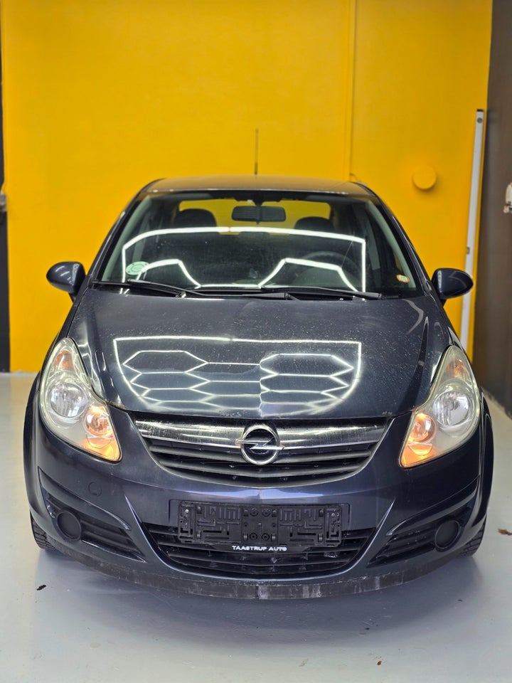 Opel Corsa 1,0 12V Enjoy 5d