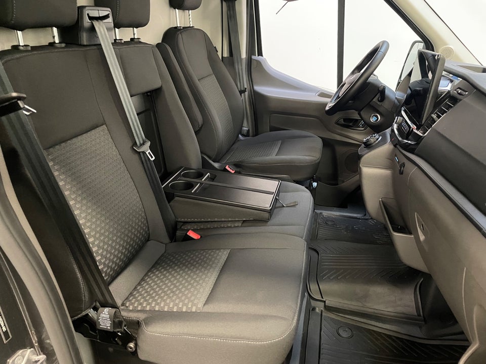 Ford E-Transit 350 L2 Van 68 Trend H2 RWD