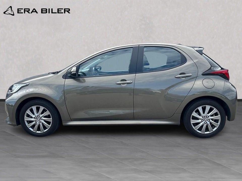 Toyota Yaris 1,5 Hybrid Active Tech e-CVT 5d