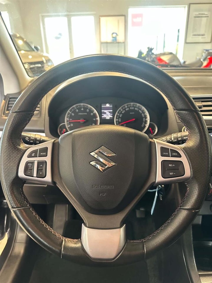 Suzuki Swift 1,2 Dualjet Style 5d