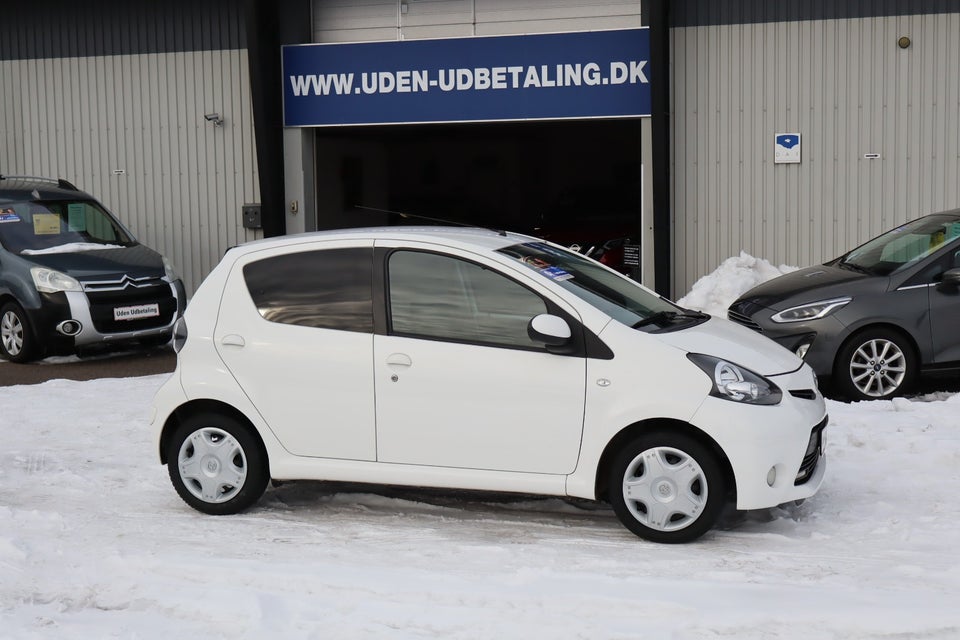 Toyota Aygo 1,0 VVT-i T2 Air Connect 5d
